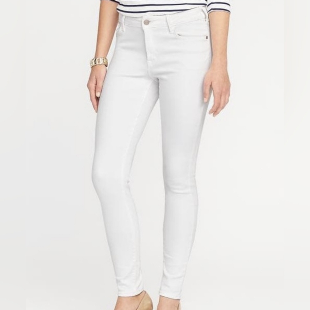 Old Navy white skinny jeans